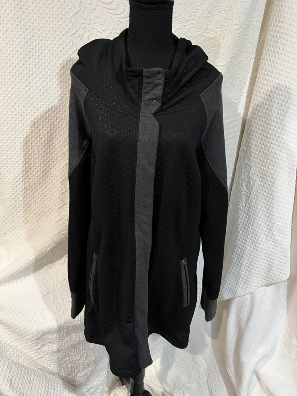 The North Face ReCOVER UP Fleece Hooded Jacket, size extra large